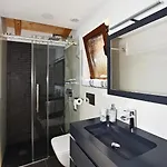 Deluxe Nono- Anex Building Poreč