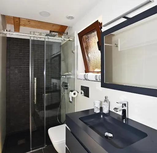 Deluxe Nono- Anex Building بوريتش